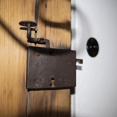 Rosige Zeiten, Ferien Im Fachwerkhaus Mechernich Esterno foto